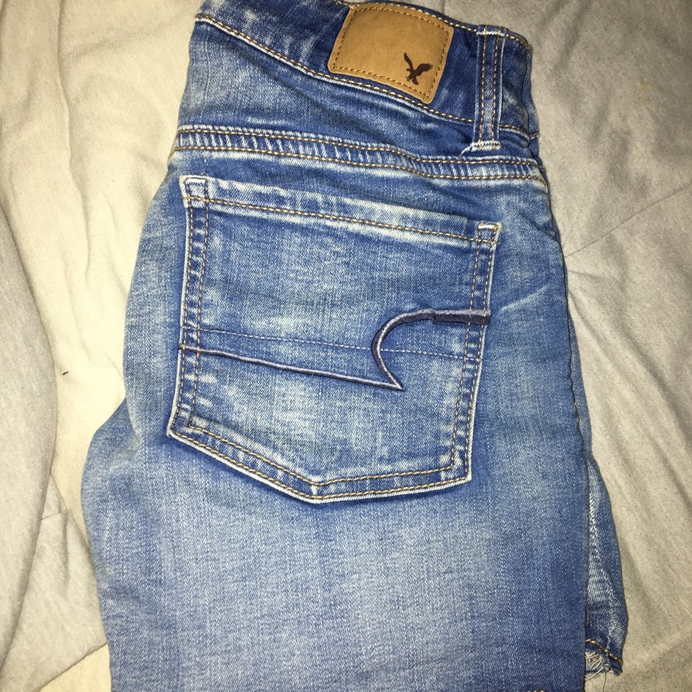 American Eagle shorts. - Picture 1 of 2